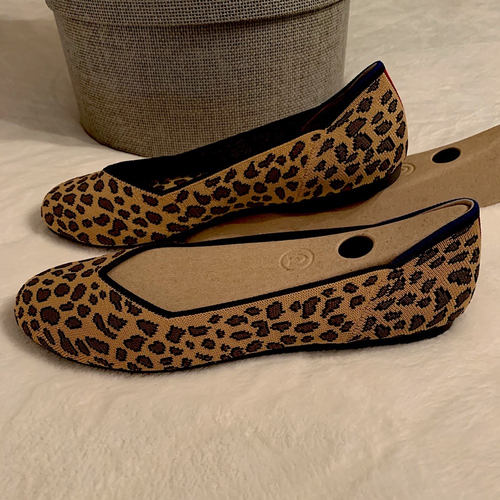 Rothy’s Retired spotted Leopard w/Red stripe Flats